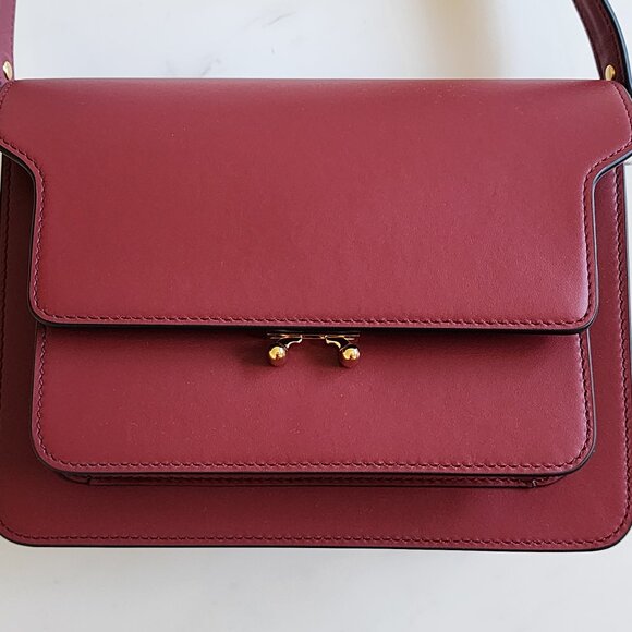 BNWT–Slightly Imperfect [MARNI TRUNK BAG CALF SKIN MEDIUM](#209) - Picture 6 of 16